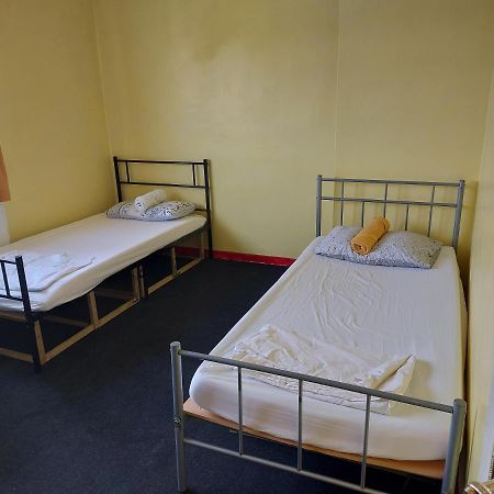 Dream Basildon Apartment Bagian luar foto